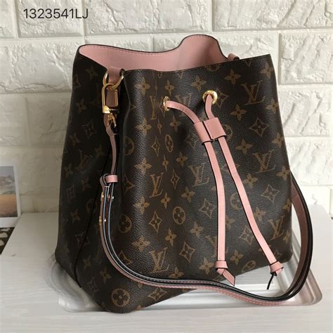 louis vuitton néonoé bucket bag|Louis Vuitton noe bucket bag.